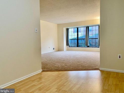 7 Chamberlin Ct, Trenton NJ  08648-2621 exterior