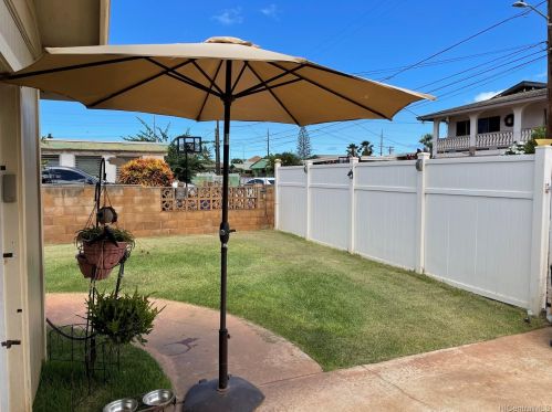 87-137 Palani St, Nanakuli, HI 96792-4503