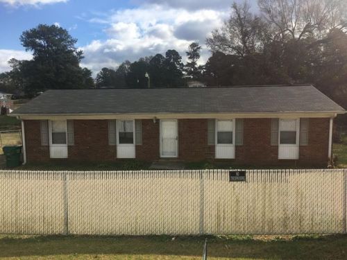 124 Granite Dr, Gaffney, SC 29340-4426