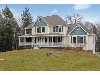 26 Winnipesaukee Dr, Tuftonboro, NH 03894-4354