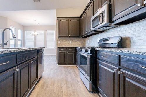 11320 Live Oak Creek Dr, Fort Worth TX  76108 exterior