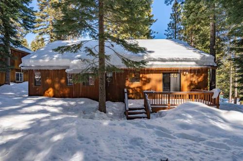 16059 Northwoods Blvd, Truckee, CA 96161-6534
