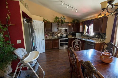 5294 Dearborn St, Denver CO 80239-6037 exterior