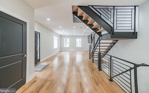 1165 12 St, Philadelphia PA 19148-1002 exterior