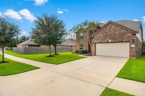 2011 Preston Park, Richmond, TX 77471-4666