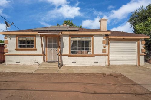 328 Olive Ave, Stockton, CA 95215-5831