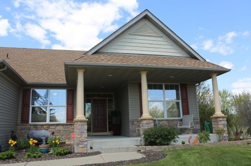 5706 102nd Ave, Minneapolis, MN 55443-2073