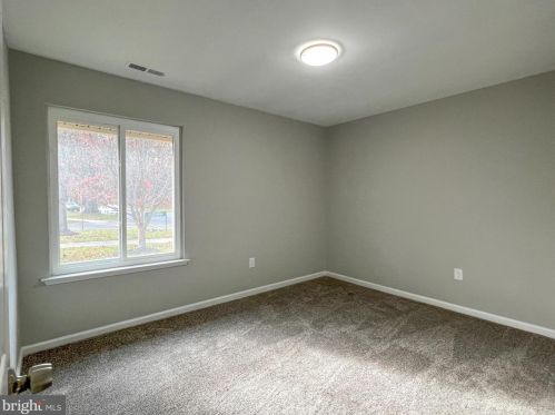 15015 Haslemere Ct, Silver Spring MD 20906-1746 exterior