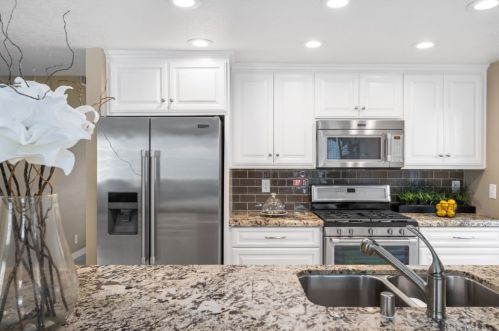 7820 Woodsboro Ave, Anaheim CA  92807-2434 exterior