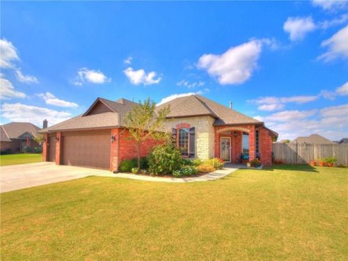 1895 Silver Crossings Cir, Piedmont, OK 73078-4268