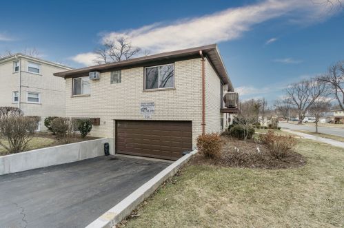 300 Dale Dr, Addison, IL 60101-3658