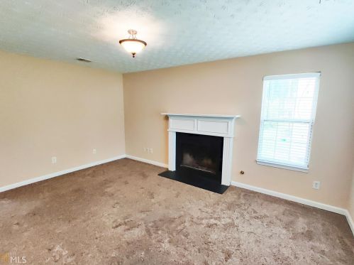 189 Goldleaf Dr, Hampton GA  30228-3180 exterior