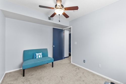 5032 Helena St, Denver CO  80239-5604 exterior