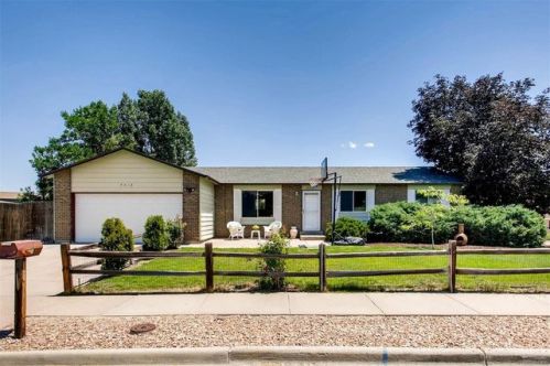 3416 Laredo St, Denver, CO 80013-1986