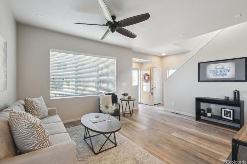 4627 Crestone Peak St, Denver CO  80601-4627 exterior