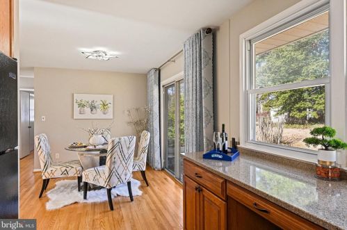 7910 Gosport Ln, Springfield VA  22151-2407 exterior