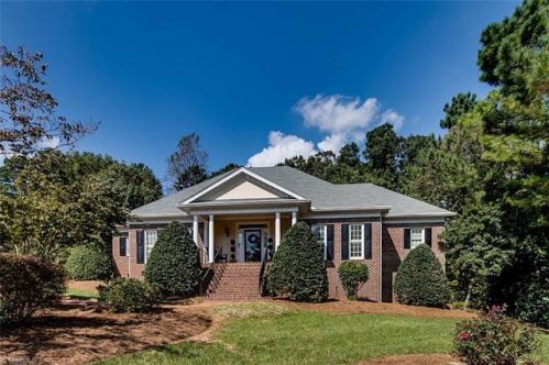 761 Fesmire St, Asheboro, NC 27205-7723