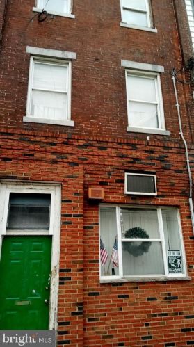 2144 10th St, Philadelphia PA 19148-3005 exterior