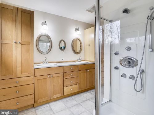 1626 Bald Eagle Rd, Arnold MD 21012-2544 exterior