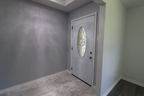 801 Meadowgate Dr, Garland TX  75040-3661 exterior