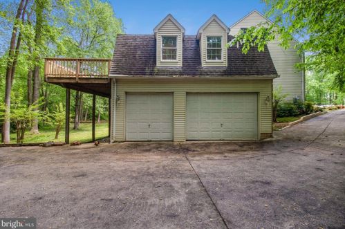 15302 Sweetridge Rd, Silver Spring MD 20905-3804 exterior