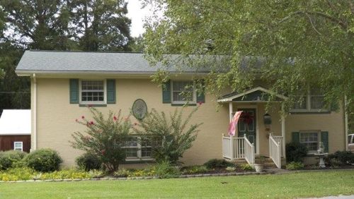 104 Alden Rd, Plymouth, NC 27962-1127