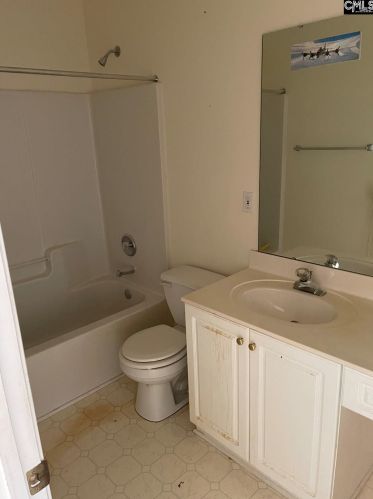 212 Riverbirch Rd, Lexington, SC 29072-8055