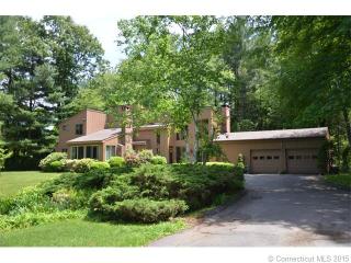 6 Linda Ln, Simsbury, CT 06070-1519