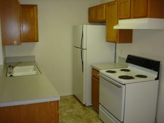 2069 Woodford Ave, Meridian ID  83646-3300 exterior