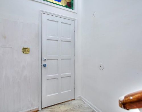 2570 Bradford Sq, Atlanta GA  30345-1366 exterior