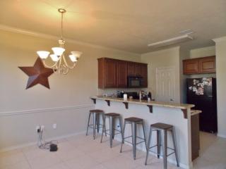 114 Forest Dr, College Station TX  77840-2329 exterior