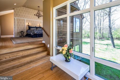 15 Teak Ln, Princeton NJ 08540-4724 exterior