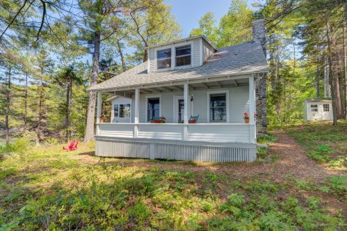 111 Madeleine Point Rd, Yarmouth, ME 04096-5326