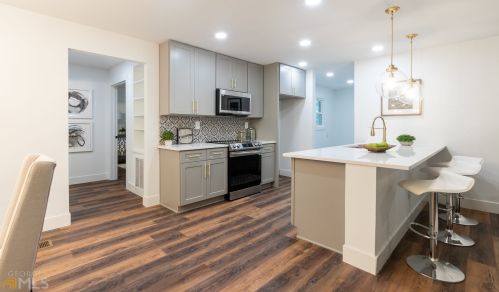 2892 Humphries Dr, Atlanta GA  30354-2434 exterior