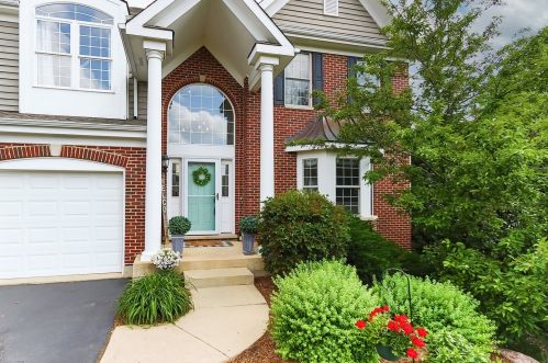 9 Barton Creek Ct, Barrington Hills, IL 60156