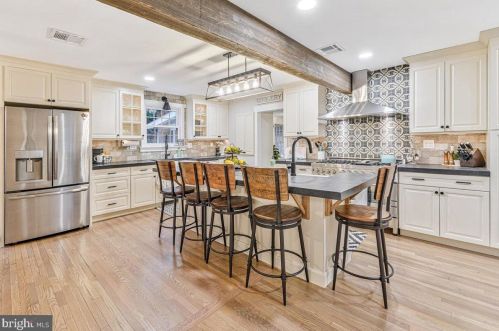 27 Lochatong Rd, Trenton NJ 08628-1608 exterior