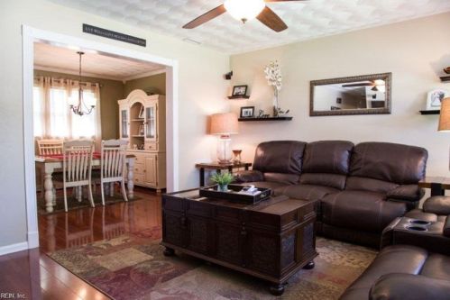 5249 Cape Henry Ave, Norfolk, VA 23513-2501
