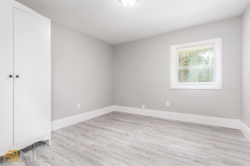 261 Rogers St, Mcdonough GA  30253-3506 exterior