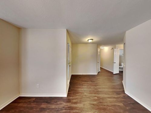 2219 Shady Pine Dr, Conroe TX  77301-3351 exterior