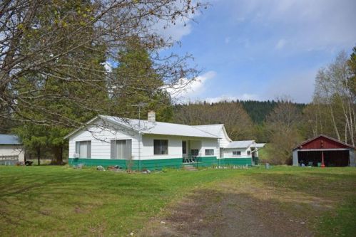 512255 Hwy 95, Copeland ID  83805-5004 exterior