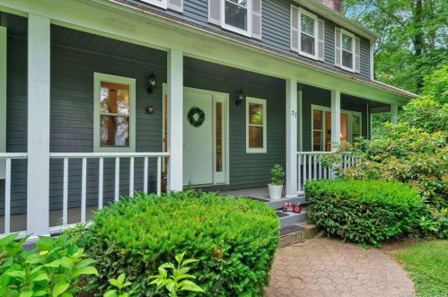 23 Fieldstone Run, Farmington, CT 06032-2730