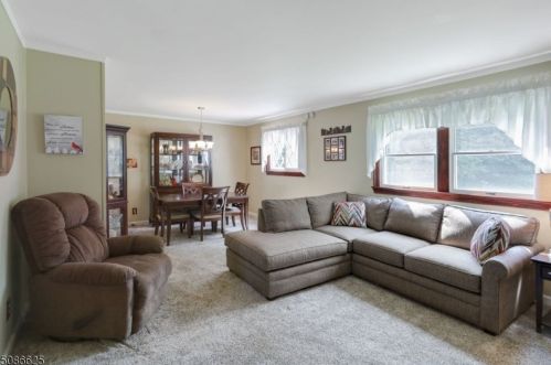 62 Lawrence Dr, Hackettstown, NJ 07840-2526