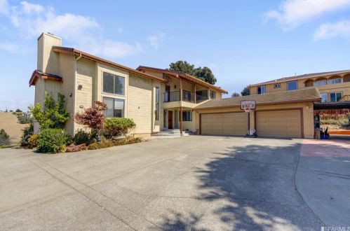 27052 Grandview Ave, Hayward, CA 94542-2323