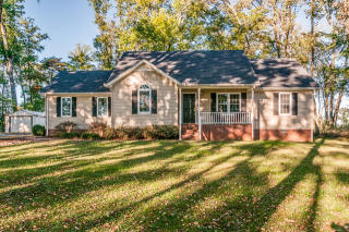 226 Faldo Dr, Murfreesboro, TN 37128-6898