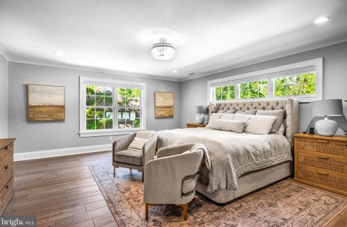 605 Warwick Rd, Tavistock NJ  08033-3926 exterior