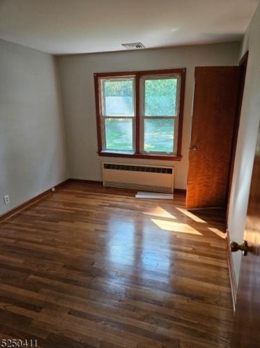 22 Scrub Oaks Rd, Dover NJ  07803-2305 exterior