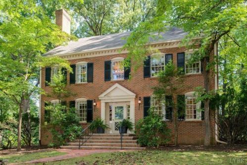 2121 Surrey Pl, Lynchburg, VA 24503-3039