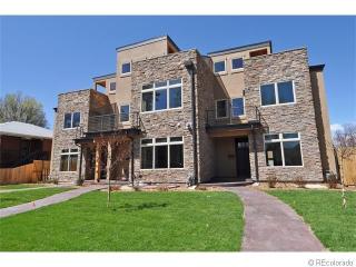 3735 Yates St, Denver, CO 80212-2040