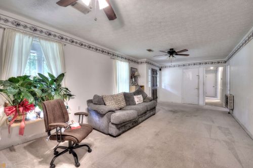 295 Mccowan Cir, Rockmart, GA 30153-4040