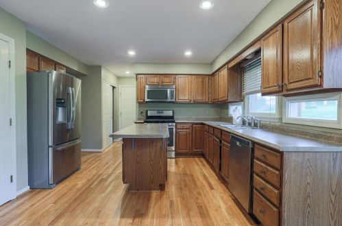 2181 Heather Hill Blvd, Cincinnati OH  45244-2663 exterior